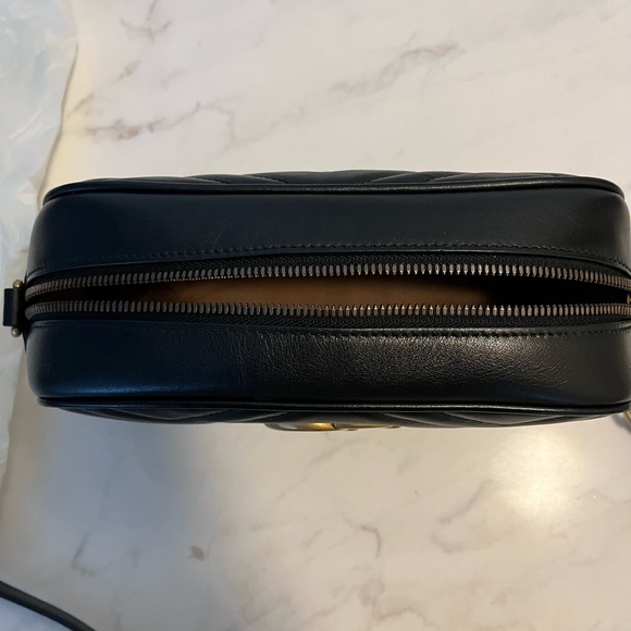 SOLD - Gucci GG Marmont Small Matelassé Shoulder bag - Picture 13 of 14